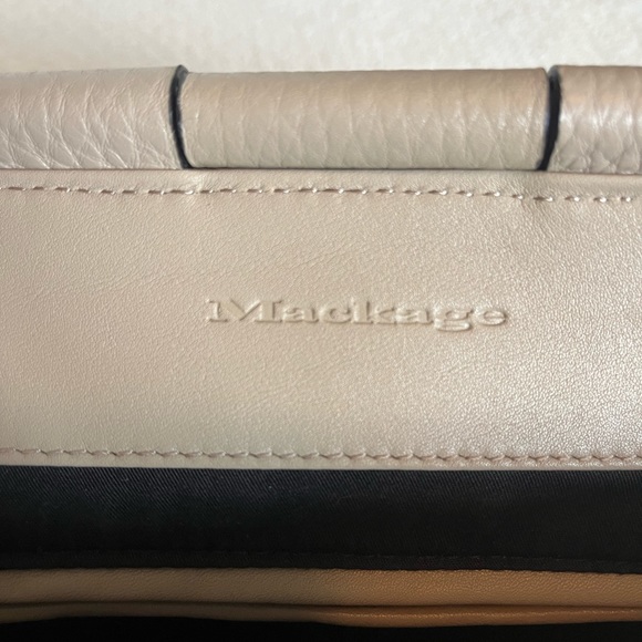 Beautiful leather Mackage handbag, perfect for spring! Brand new, never used! - Picture 5 of 6